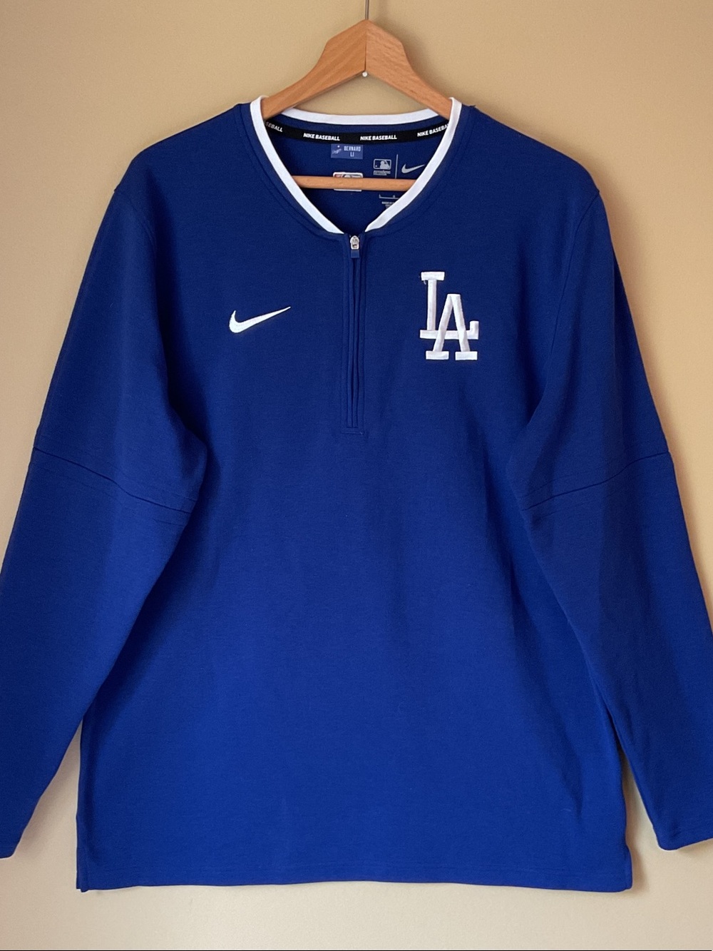 Nike LA Dodgers Blue Half-Zip Sweatshirt with White  Size L